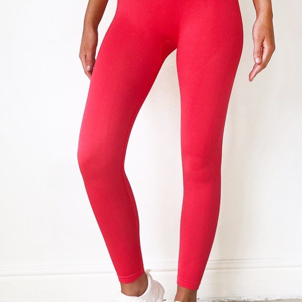 PrettyLittleThing | Red | High Waist Seamless Gym Leggings - Picture 3 of 3